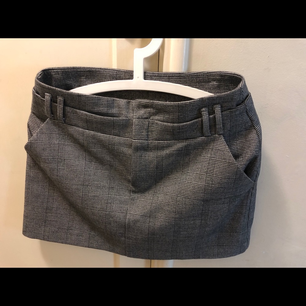 Zara short skirt